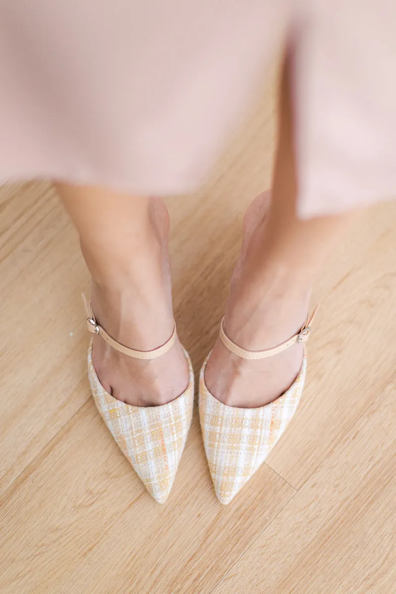 Almi Tweed Buckle Heels in Nude