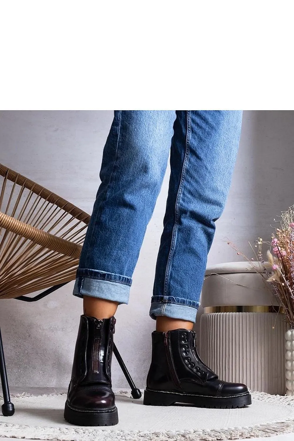 Burgundy fleece-lined Royer boots