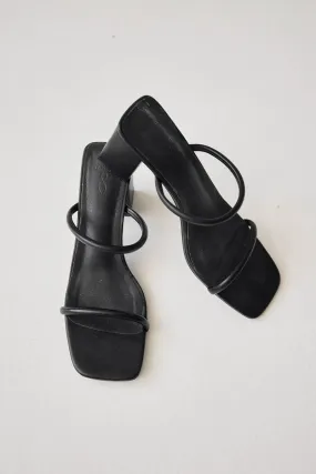 Melo Strappy Heels in Black