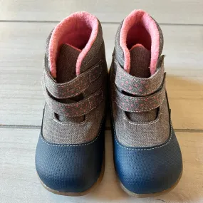 See Kai Run Gray & Pink Velcro Waterproof Boots