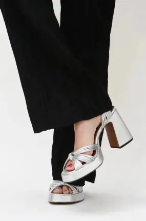 Souliers Martinez - Springs Sandal: Silver Woven Leather