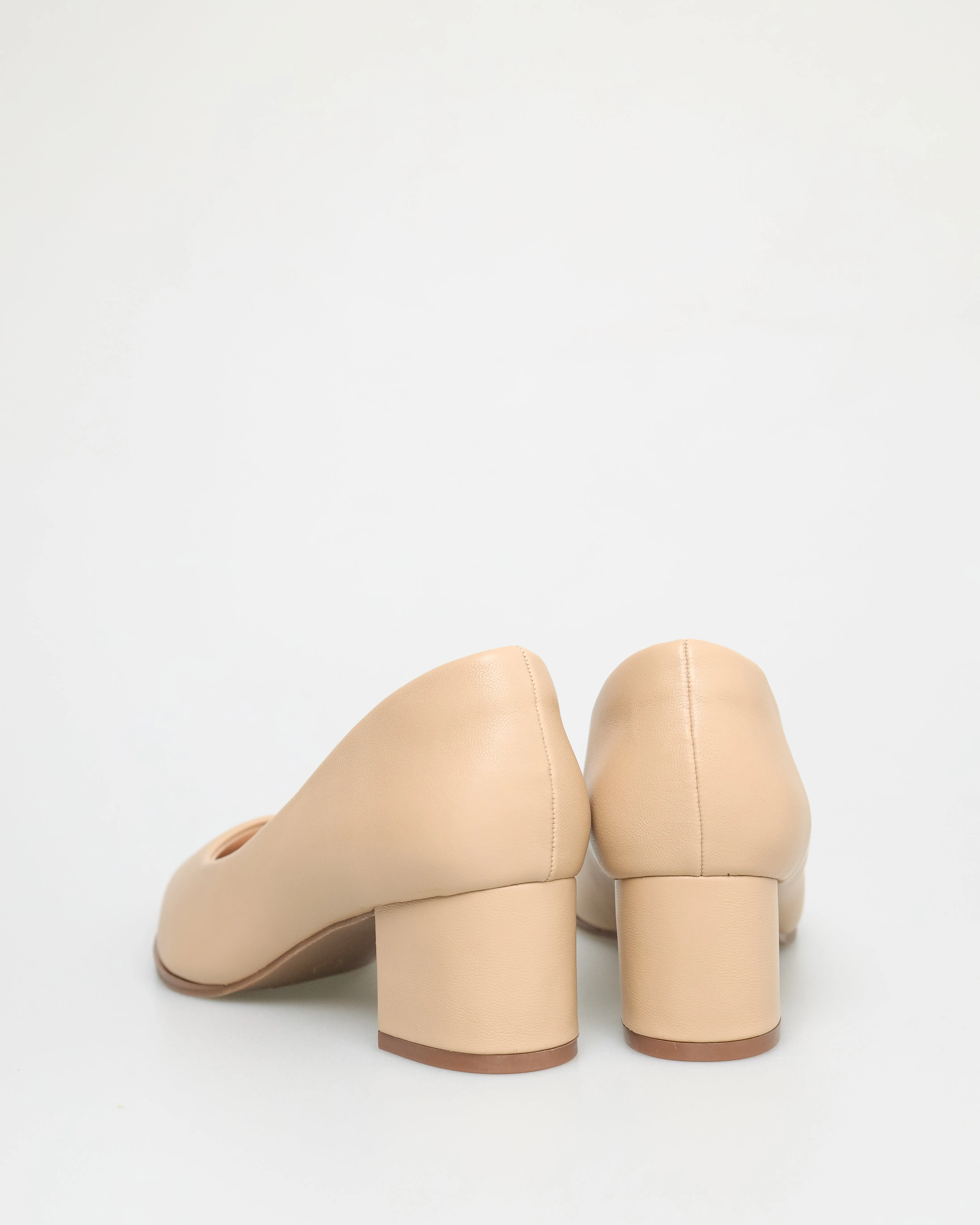 Tomaz NN245 Ladies Pointy Block Heels