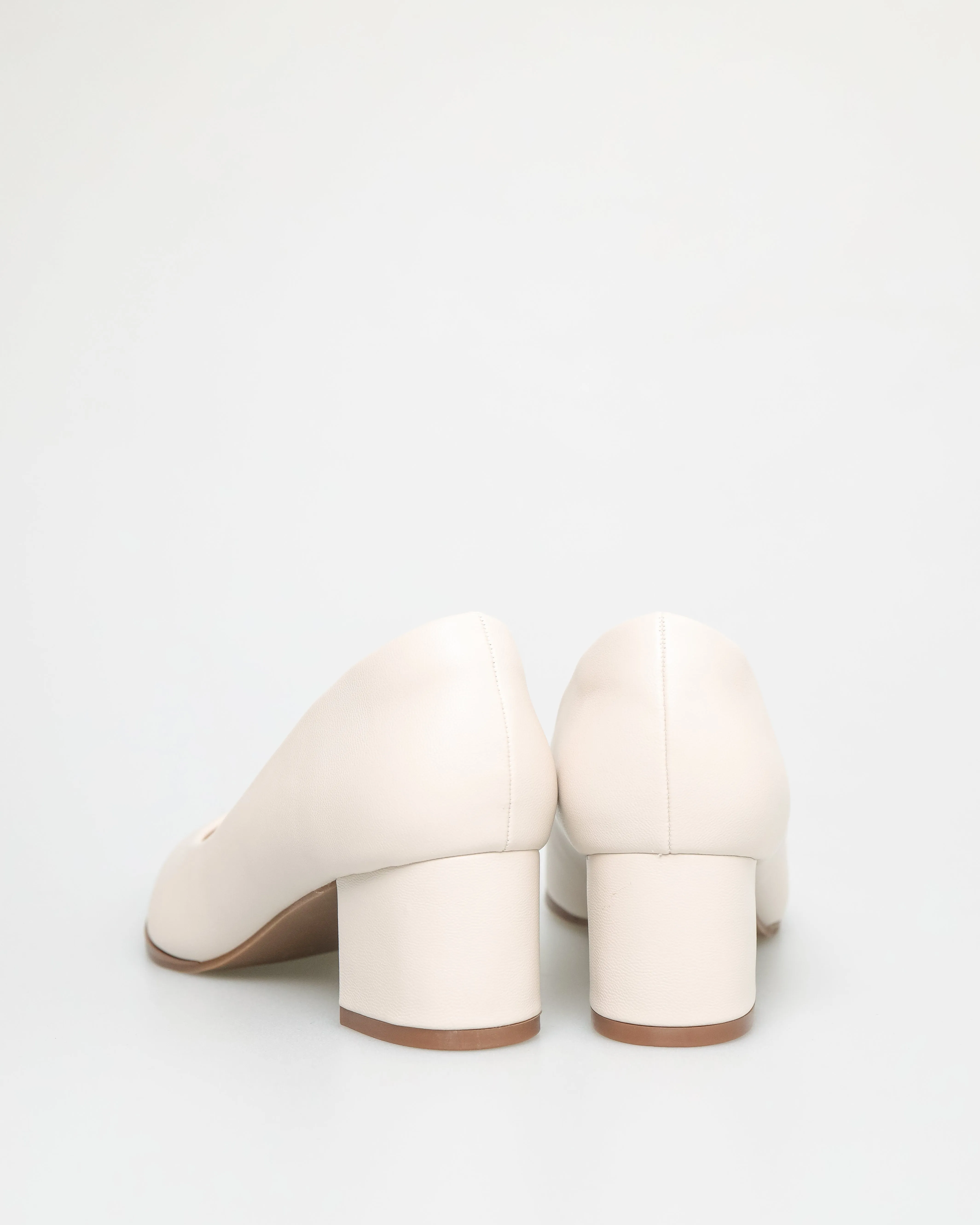 Tomaz NN245 Ladies Pointy Block Heels