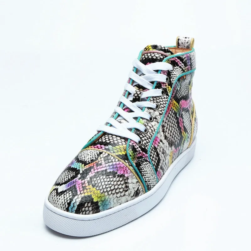 Veltique Signature Sneakers
