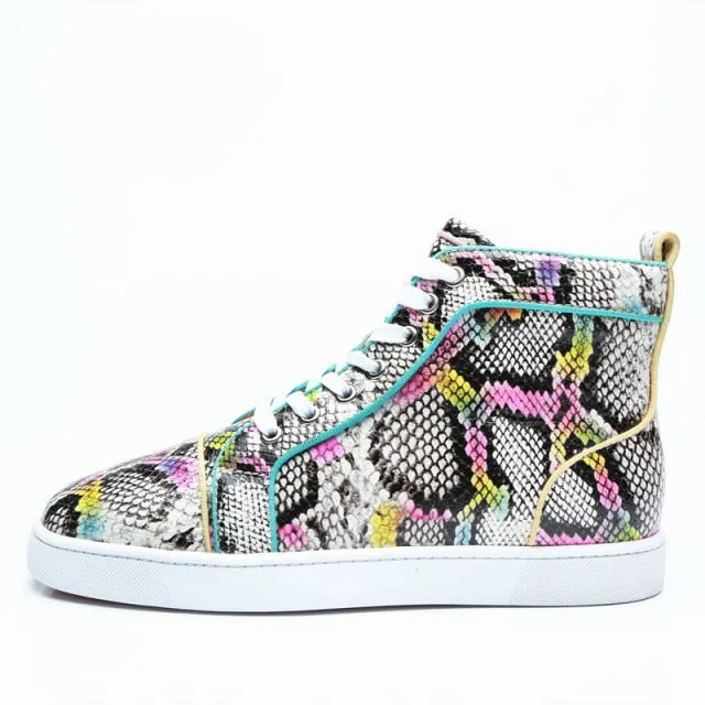 Veltique Signature Sneakers