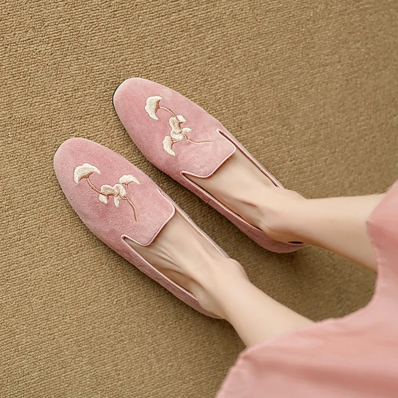 Women Spring Retro Embroidered Suede Loafers with Flat Sole