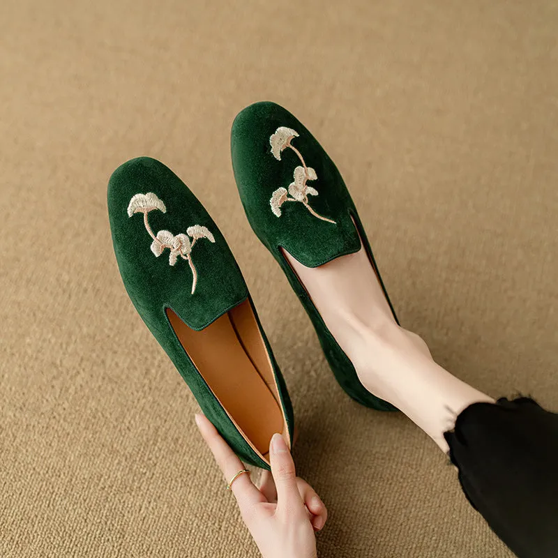 Women Spring Retro Embroidered Suede Loafers with Flat Sole